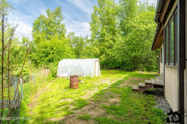 5275 E Birch Drive, Wasilla, AK 99654
