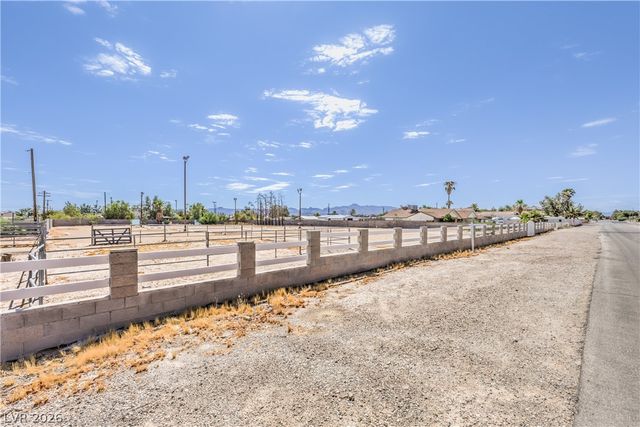 Fairfield Avenue, Las Vegas, NV 89123