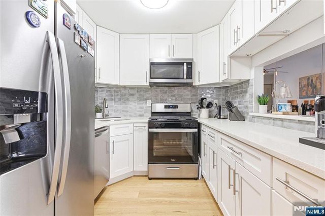 102 Morgan Place, East Brunswick, NJ 08816