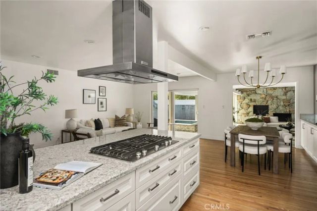 369 S Poinsettia, Brea, CA 92821