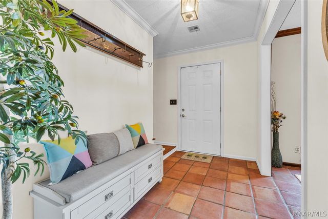 4349 WHITE ACRES Road, Montgomery, AL 36106