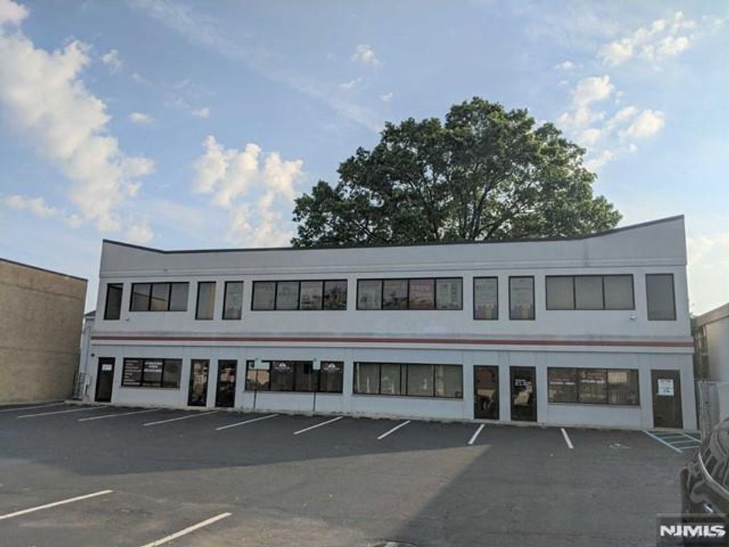 181 Paterson Avenue 261, Wallington, NJ 07057