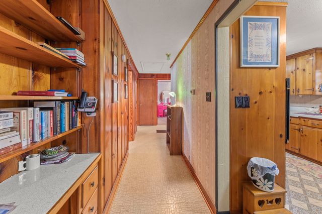 1400 Holders Cove Rd, Winchester, TN 37398