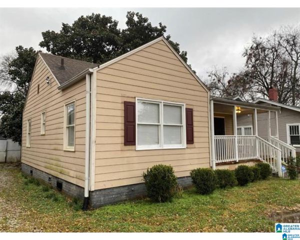 3015 AVENUE H, Birmingham, AL 35218