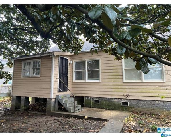 3015 AVENUE H, Birmingham, AL 35218