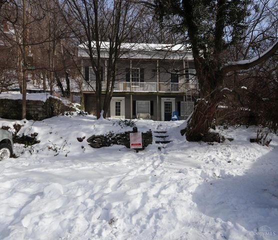 2128 Ravine Street, Cincinnati, OH 45214