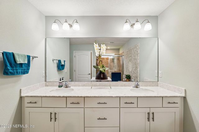 3800 GREAT FALLS Loop, Middleburg, FL 32068