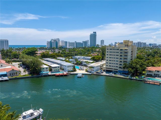 4710 Pine Tree Dr 26, Miami Beach, FL 33140