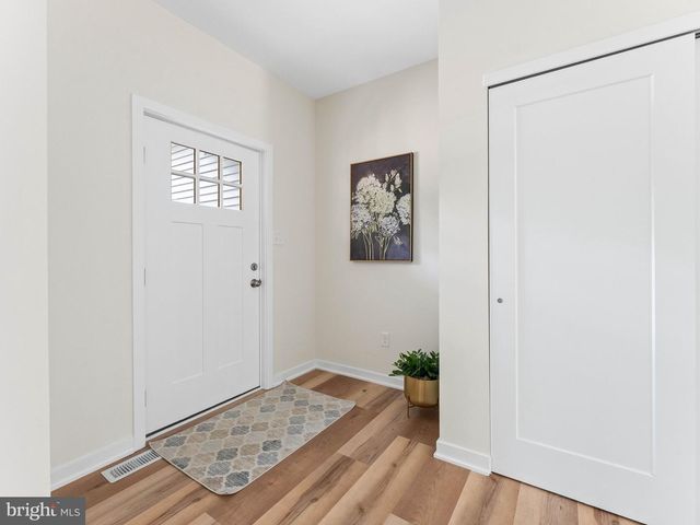 983 NEW BROOKLYN ERIAL RD, Sicklerville, NJ 08081