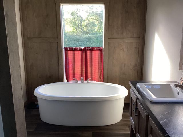 2631 Hwy 24 E., Prescott, AR 71857