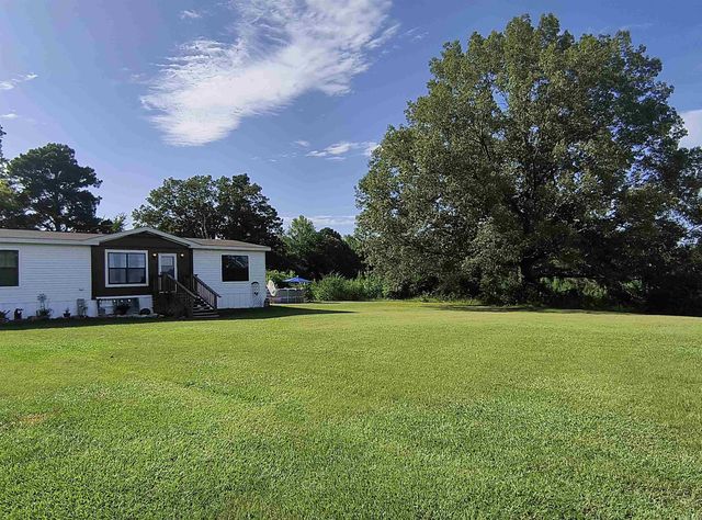 2631 Hwy 24 E., Prescott, AR 71857