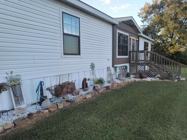 2631 Hwy 24 E., Prescott, AR 71857