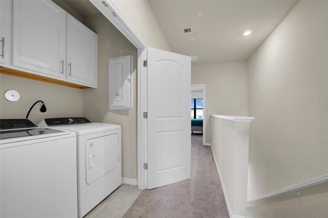 2293 S Appleton Circle, Oakland Park, FL 33309