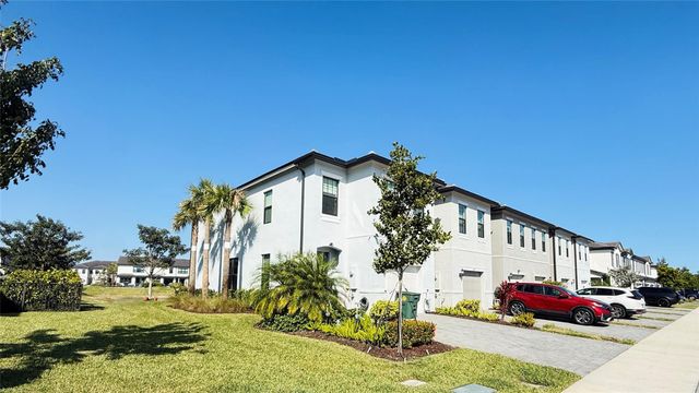2293 S Appleton Circle, Oakland Park, FL 33309