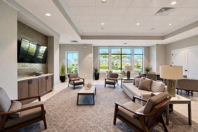 2293 S Appleton Circle, Oakland Park, FL 33309