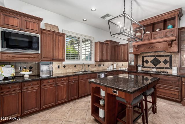 19975 E VIA DEL PALO --, Queen Creek, AZ 85142