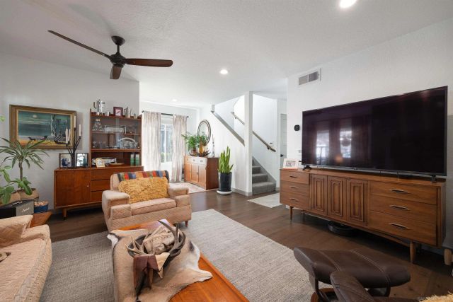 13947 Midland Rd., Poway, CA 92064