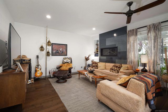 13947 Midland Rd., Poway, CA 92064