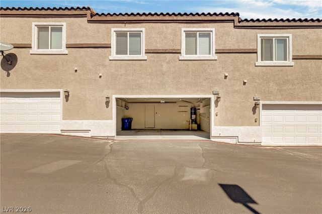 10500 Nordic Cliff Avenue, Las Vegas, NV 89129