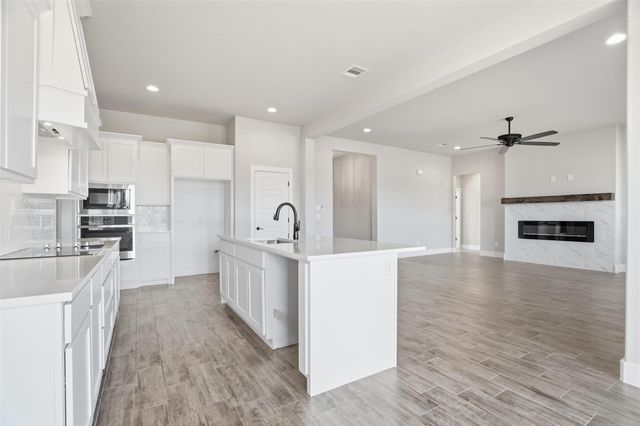 1102 Colt Road, Springtown, TX 76082