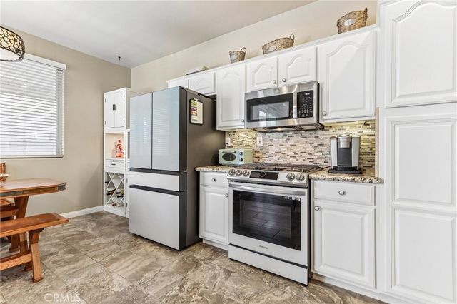 1732 Ametista Drive, San Jacinto, CA 92583
