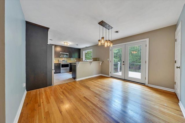 2060 Denise CIR, Roanoke, VA 24012