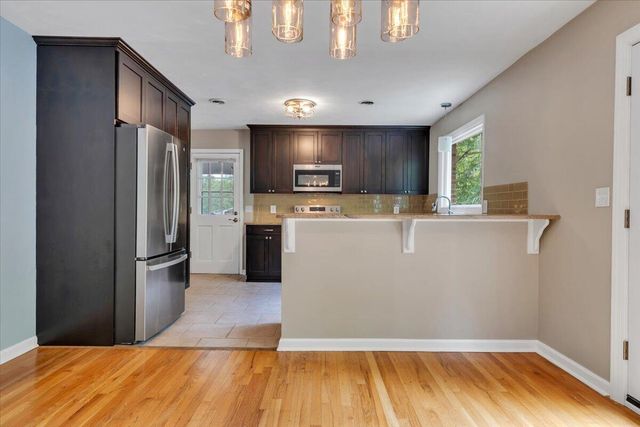 2060 Denise CIR, Roanoke, VA 24012