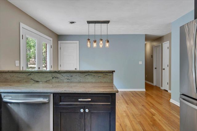 2060 Denise CIR, Roanoke, VA 24012