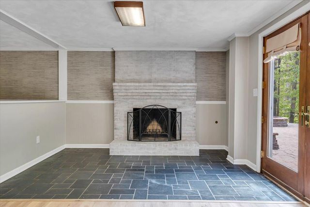 2060 Denise CIR, Roanoke, VA 24012