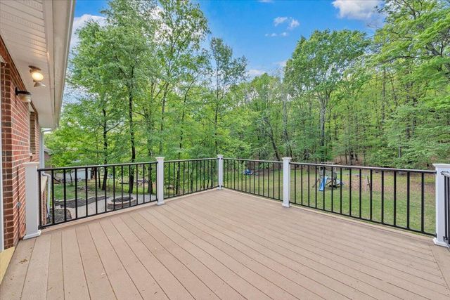 2060 Denise CIR, Roanoke, VA 24012