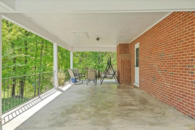2060 Denise CIR, Roanoke, VA 24012