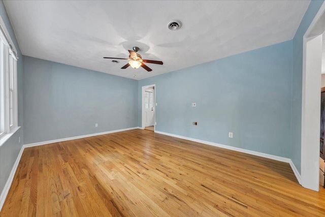2060 Denise CIR, Roanoke, VA 24012