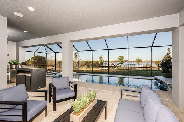 19326 LOCHSIDE LANE, Mount Dora, FL 32757