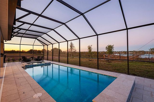 19326 LOCHSIDE LANE, Mount Dora, FL 32757