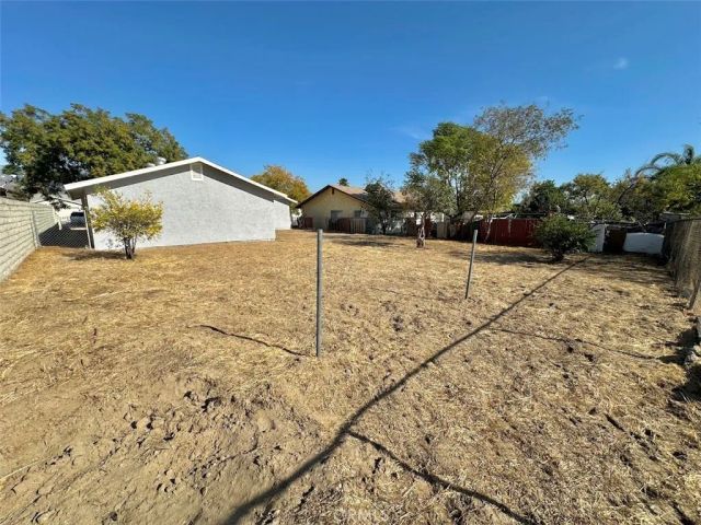 2682 San Anselmo, San Bernardino, CA 92407
