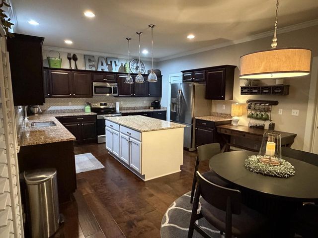 3903 16th PLACE, Kenosha, WI 53144