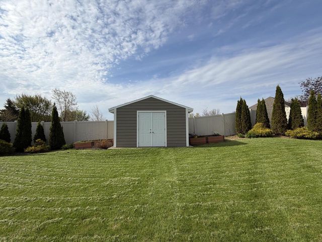 3903 16th PLACE, Kenosha, WI 53144