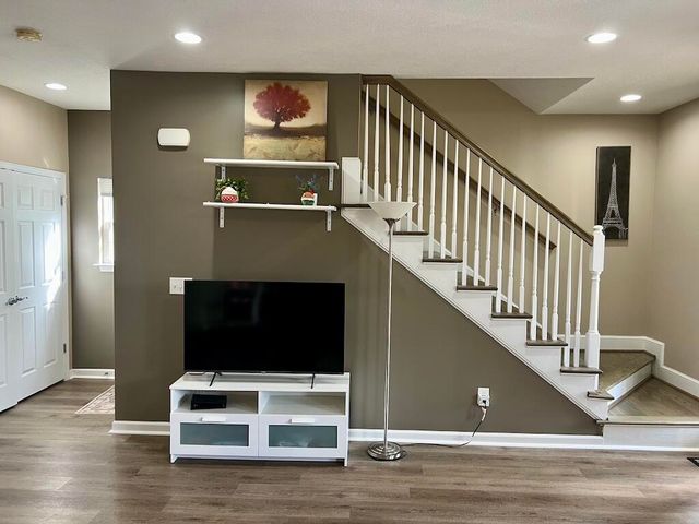 309 Courtney CIR, Blacksburg, VA 24060