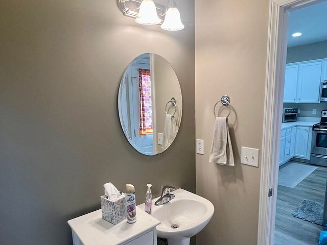 309 Courtney CIR, Blacksburg, VA 24060