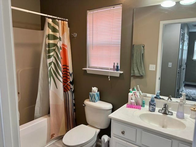 309 Courtney CIR, Blacksburg, VA 24060