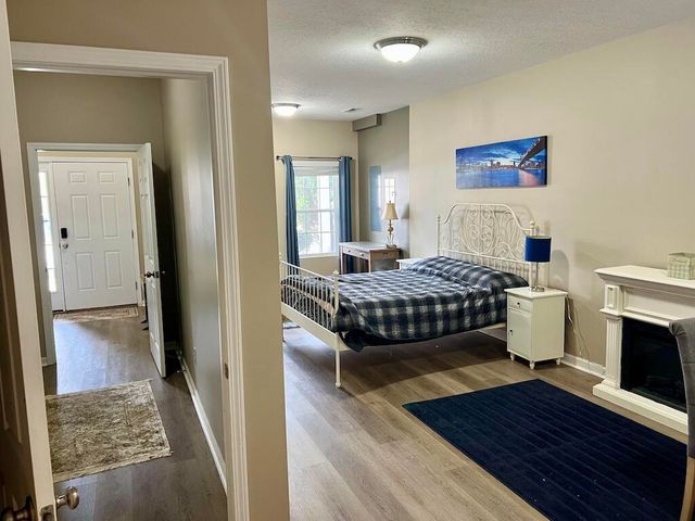 309 Courtney CIR, Blacksburg, VA 24060