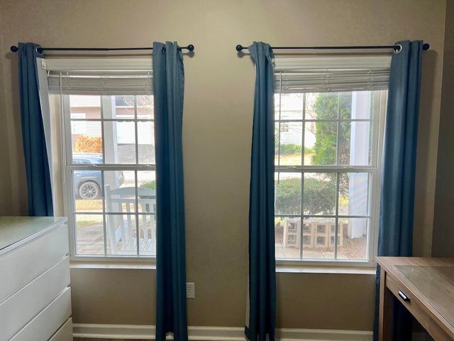 309 Courtney CIR, Blacksburg, VA 24060