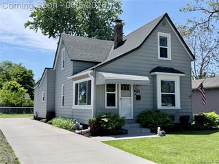 2712 Vanness Street, Port Huron, MI 48060