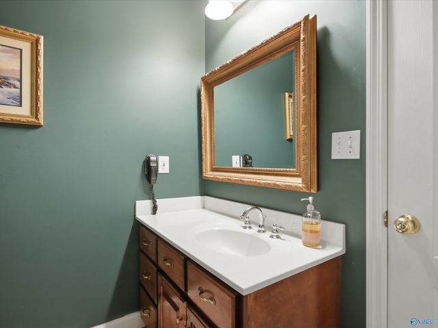 25202 Bain Road, Athens, AL 35613