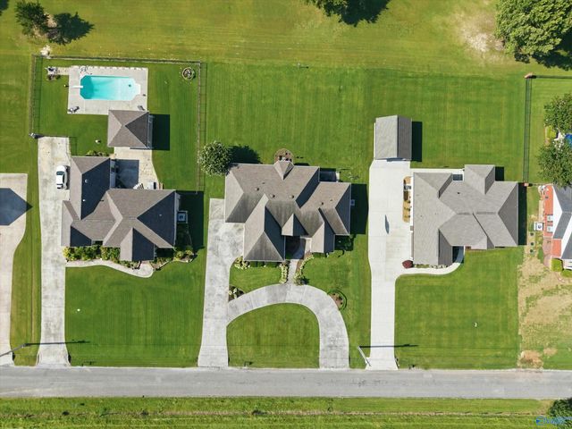 25202 Bain Road, Athens, AL 35613