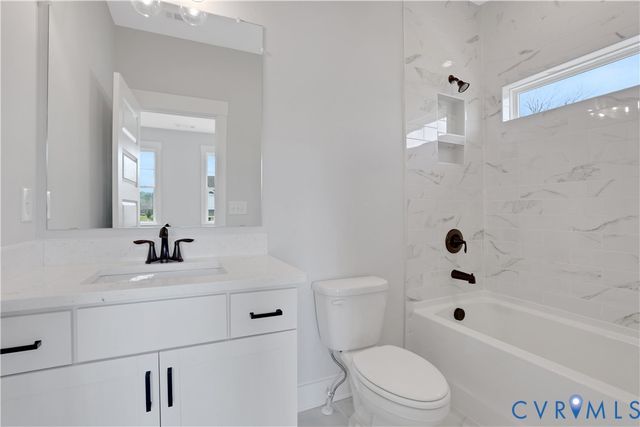 8481 Roden Dr, Mechanicsville, VA 23111