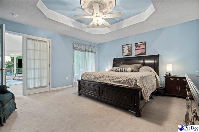 1041 Creekview Dr, Darlington, SC 29540