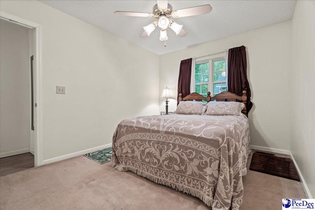 1041 Creekview Dr, Darlington, SC 29540