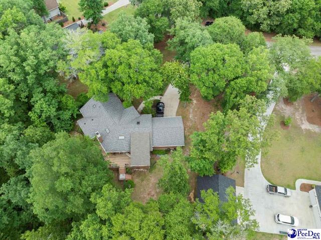 1041 Creekview Dr, Darlington, SC 29540