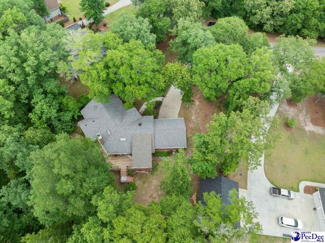 1041 Creekview Dr, Darlington, SC 29540